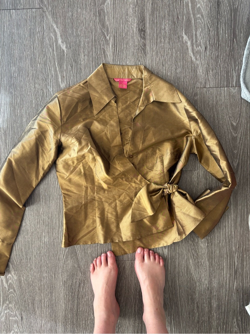 %100 silk Sunny Leigh Metallic Gold Wrap Blazer with Side Tie